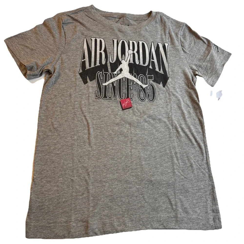 AIR JORDAN Jump Man  Graphic Print Short Sleeve T Shirt Boy's‎ LARGE 12-13 Grey